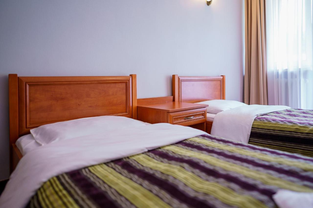 Promenada Zegrze Hotel Bialobrzegi  Exterior photo