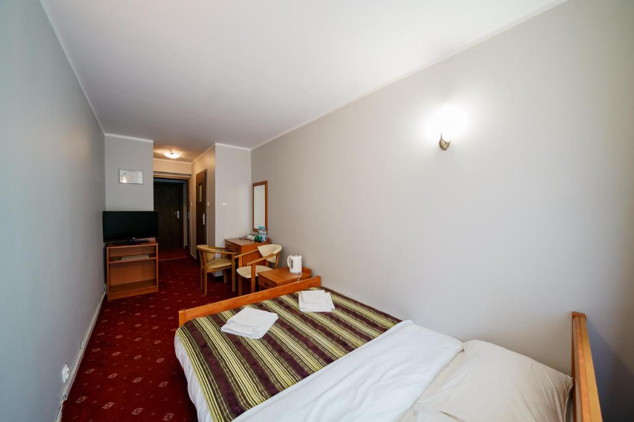 Promenada Zegrze Hotel Bialobrzegi  Exterior photo